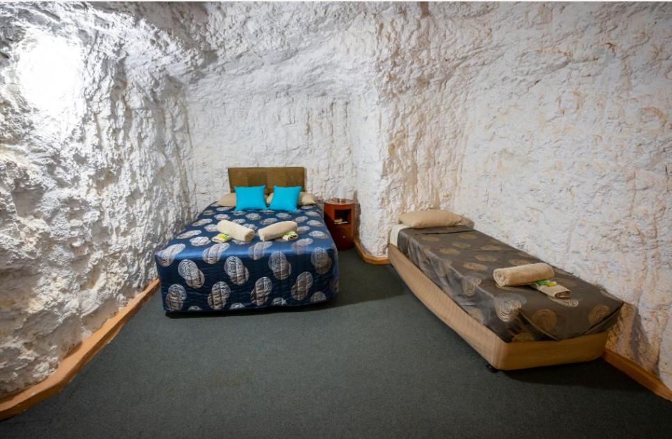 White Cliffs Underground Motel מראה חיצוני תמונה